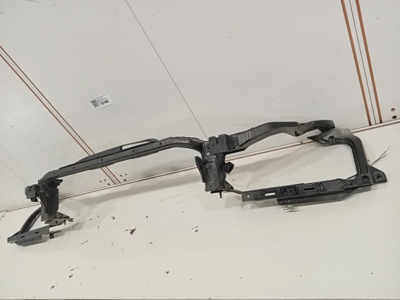 Rivestimento Frontale Parte SUP ANT RIVESTIMENTO FRONTALE PARTE SUP ANT Jaguar XE 2015