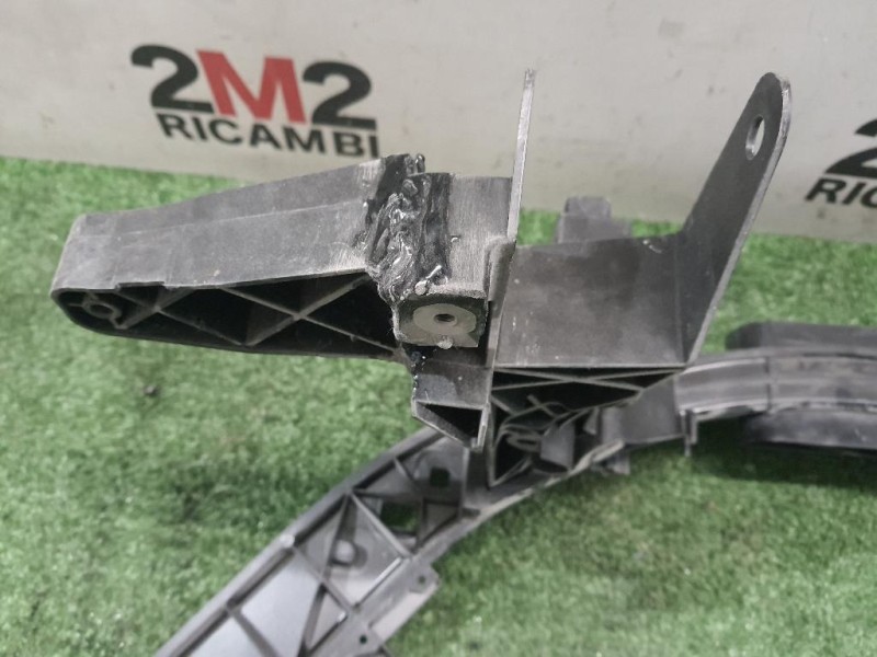 Rivestimento Frontale Parte SUP ANT A1776208000 Mercedes Classe A W177 2018