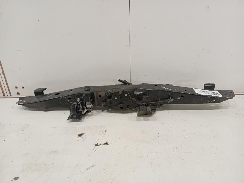 Rivestimento Frontale Parte SUP ANT Nissan Qashqai II 2017