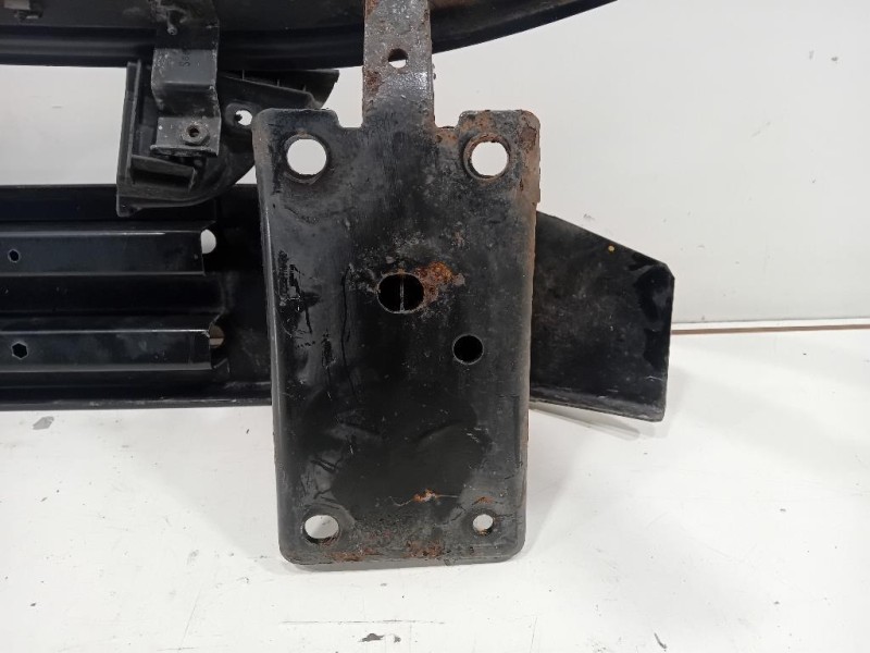 Rivestimento Frontale Parte SUP ANT RIVESTIMENTO FRONTALE PARTE SUP ANT Opel Movano B 2010