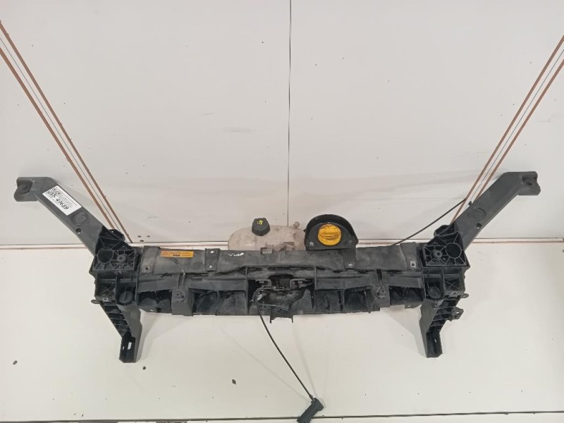 Rivestimento Frontale Parte SUP ANT RIVESTIMENTO FRONTALE PARTE SUP ANT Opel Vivaro A 2007
