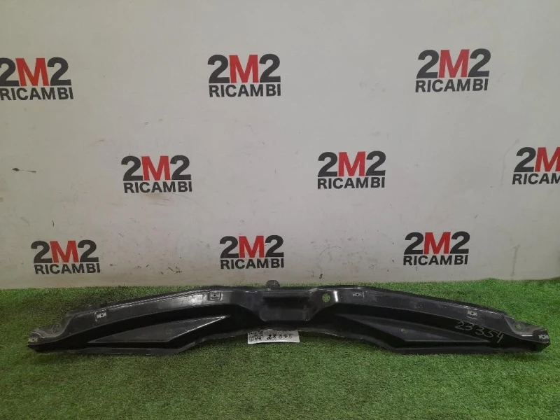 Rivestimento Frontale Parte SUP ANT Opel Zafira C 2012