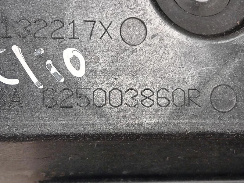 Rivestimento Frontale Parte SUP ANT 625003860R Renault CLIO IV 2013