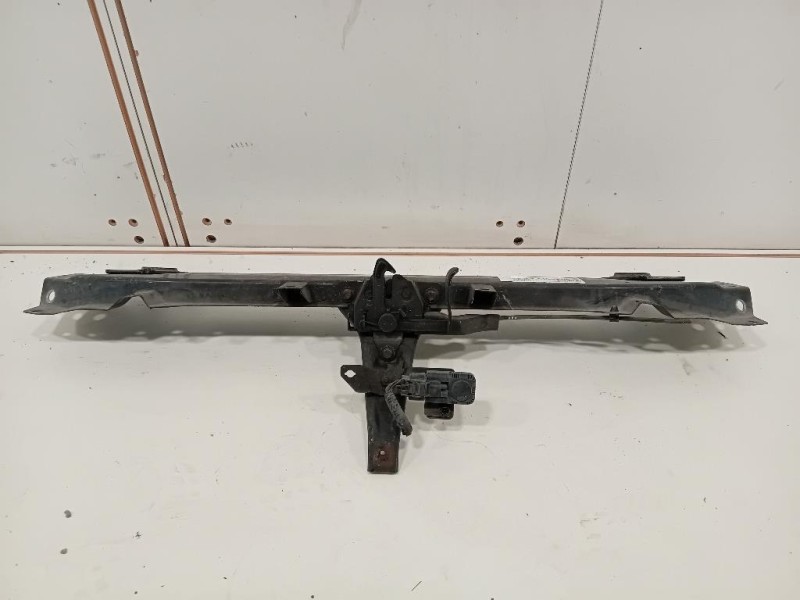 Rivestimento Frontale Parte SUP ANT RIVESTIMENTO FRONTALE PARTE SUP ANT Ssangyong Kyron 2005