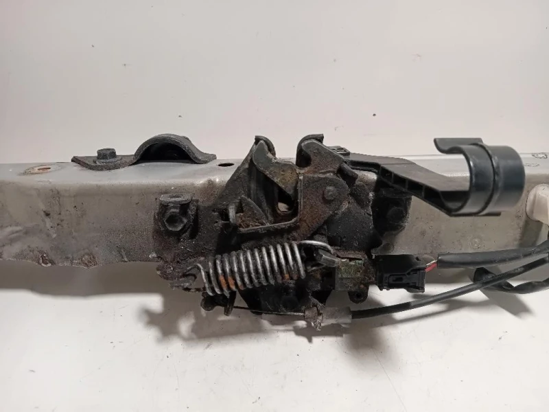 Rivestimento Frontale Parte SUP ANT RIVESTIMENTO FRONTALE PARTE SUP ANT Toyota RAV 4 III 2006