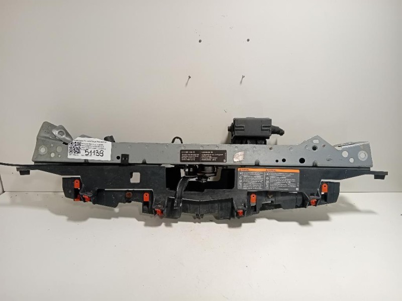 Rivestimento Frontale Parte SUP ANT RIVESTIMENTO FRONTALE PARTE SUP ANT Toyota RAV 4 III 2006