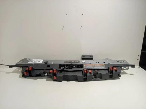 Rivestimento Frontale Parte SUP ANT RIVESTIMENTO FRONTALE PARTE SUP ANT Toyota RAV 4 III 2006