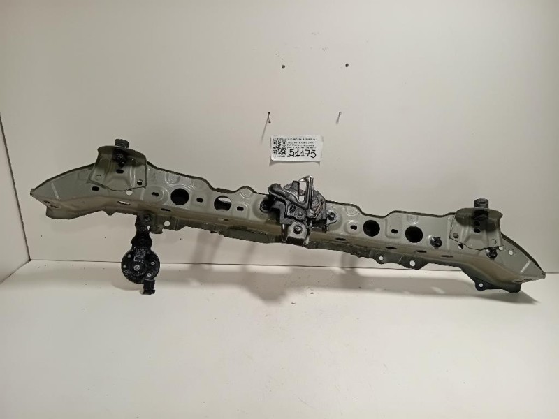 Rivestimento Frontale Parte SUP ANT RIVESTIMENTO FRONTALE PARTE SUP ANT Toyota Yaris IV 2017