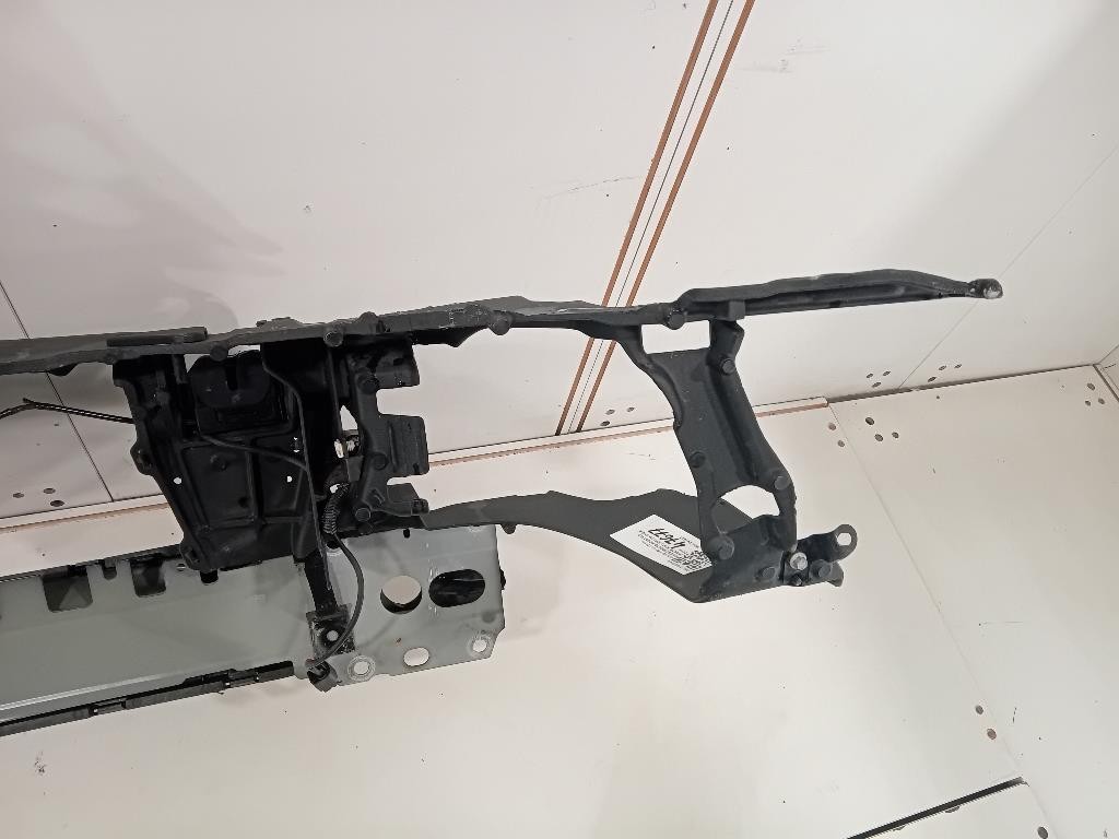 Rivestimento Frontale Parte SUP ANT 31283053 Volvo V60 I 2010