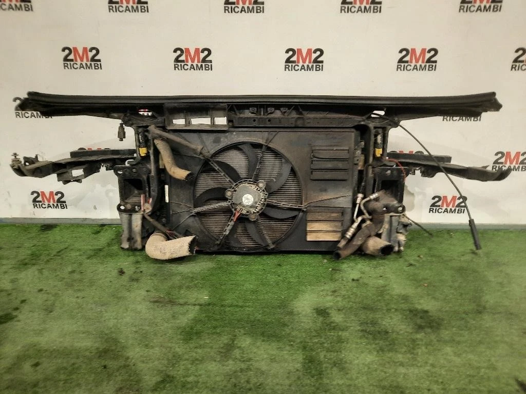 Rivestimento Frontale ANT 1K0121251DD 1K0121203AH Audi A3 8PA Sportback 2008