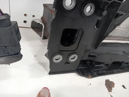 Rivestimento Frontale ANT 4L0805594A Audi Q7 4LB 2006