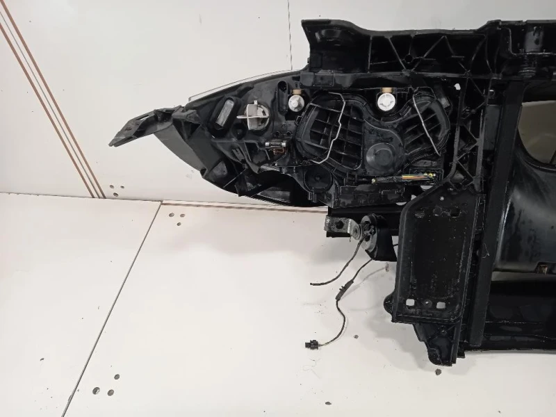 Rivestimento Frontale ANT RIVESTIMENTO FRONTALE ANT Bmw Serie 1 E87 Berlina 2005