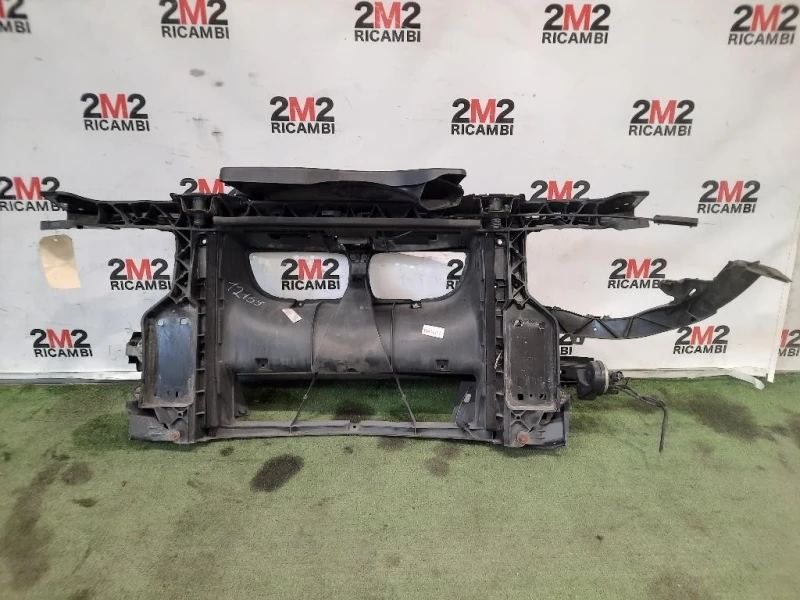 Rivestimento Frontale ANT 51647193748 Bmw Serie 1 E87 Berlina 2005