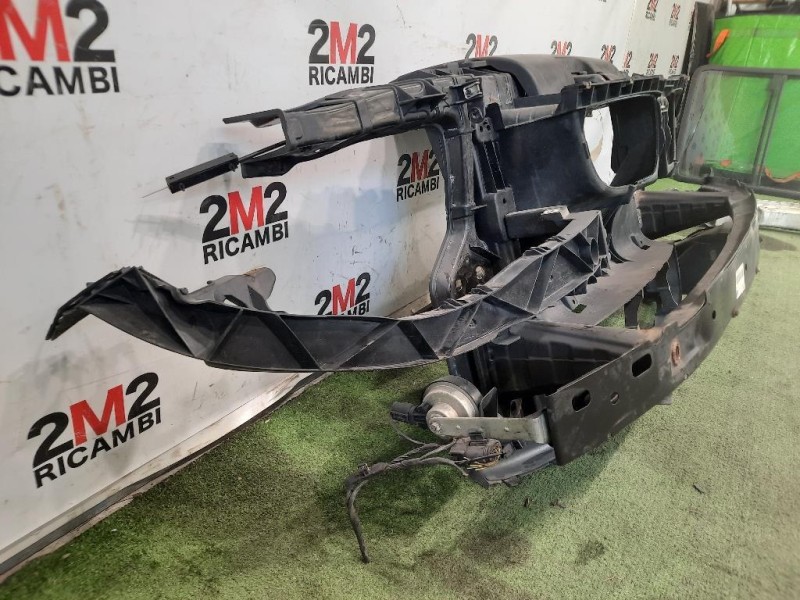 Rivestimento Frontale ANT 51647193748 Bmw Serie 1 E87 Berlina 2005