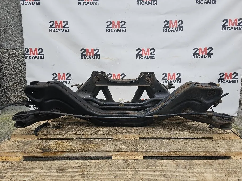 Assale POST K05151023AI Fiat Freemont 2011