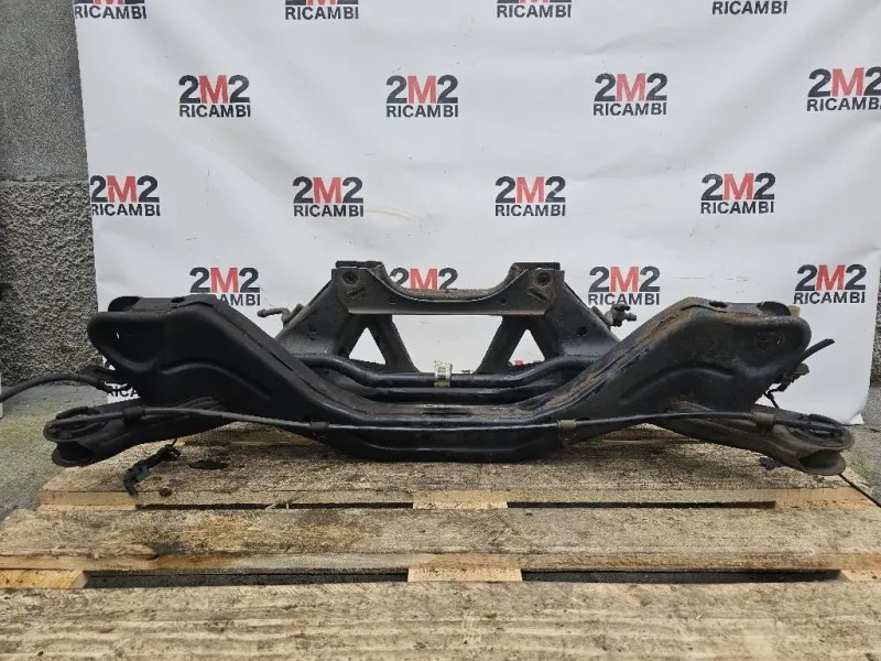 Assale POST K05151023AI Fiat Freemont 2011