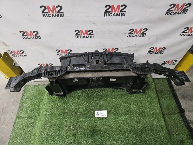 Rivestimento Frontale ANT 51747189264 Bmw Serie 1 E87 Berlina 2005