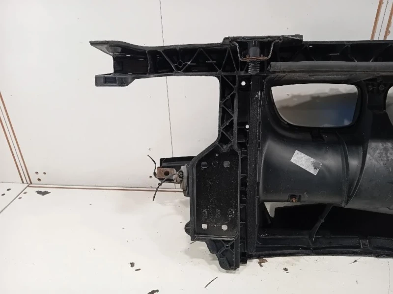 Rivestimento Frontale ANT RIVESTIMENTO FRONTALE ANT Bmw Serie 1 E88 Cabrio 2005