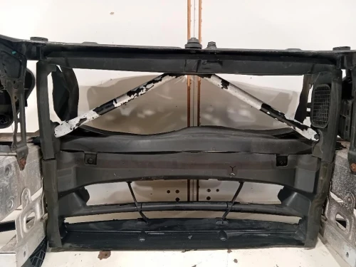 Rivestimento Frontale ANT RIVESTIMENTO FRONTALE ANT Bmw Serie 1 F20 Berlina 2012