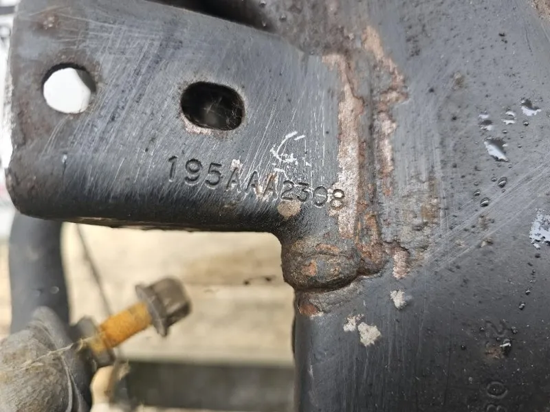 Assale POST K05151023AI Fiat Freemont 2011