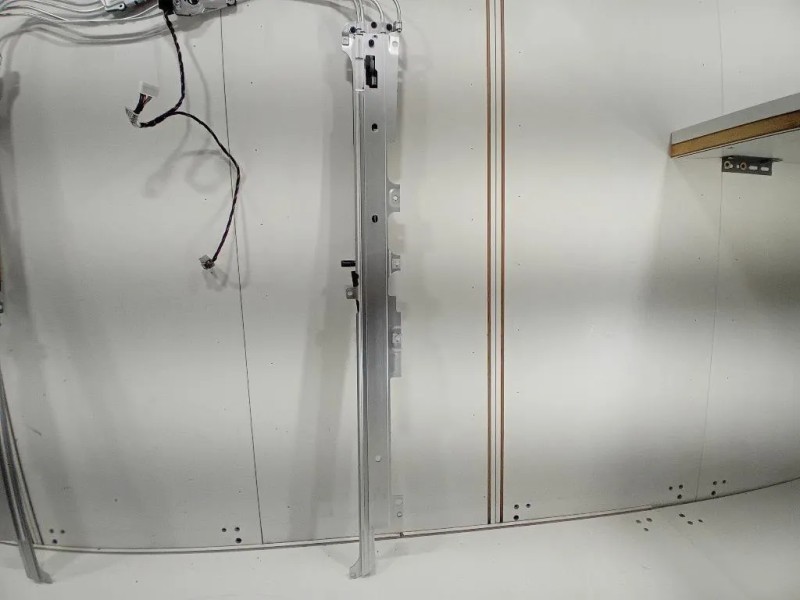 Meccanismo Apertura Tetto Scorrevole MECCANISMO APERTURA TETTO SCORREVOLE Mercedes Classe GLE W166 2015