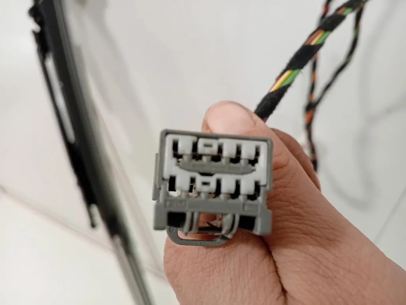 Meccanismo Apertura Tetto Scorrevole MECCANISMO APERTURA TETTO SCORREVOLE Mercedes Classe GLE W166 2015