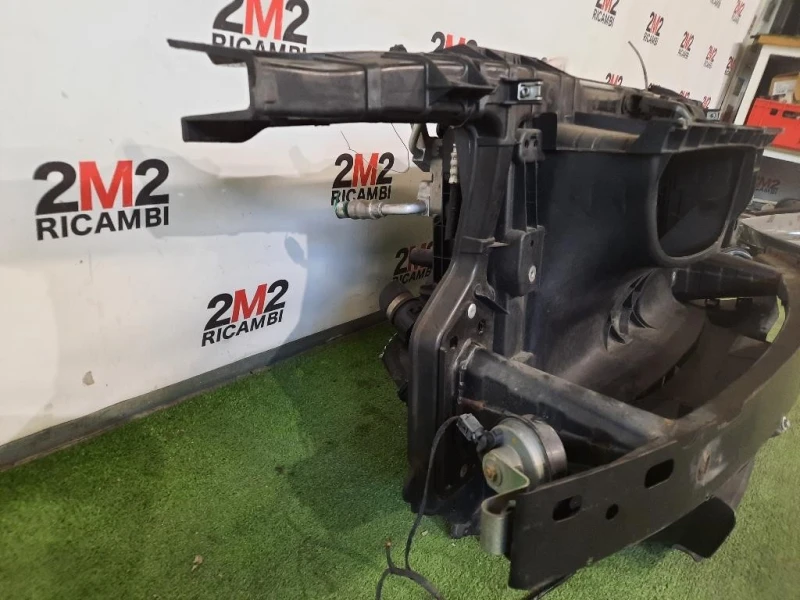 Rivestimento Frontale ANT Bmw Serie 3 E90 Berlina 2005