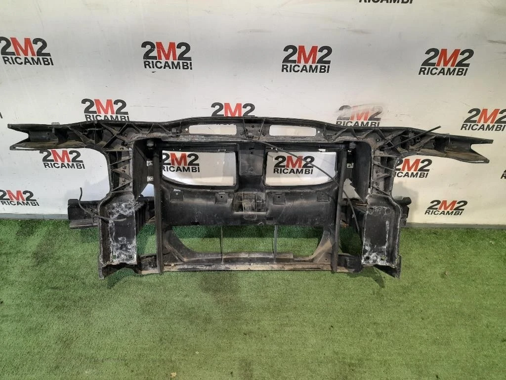 Rivestimento Frontale ANT 51647058594 Bmw Serie 3 E90 Berlina 2005