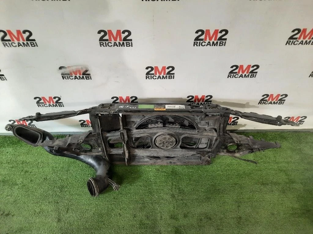 Rivestimento Frontale ANT 51718159610 Bmw Serie 5 E39 Berlina 1996