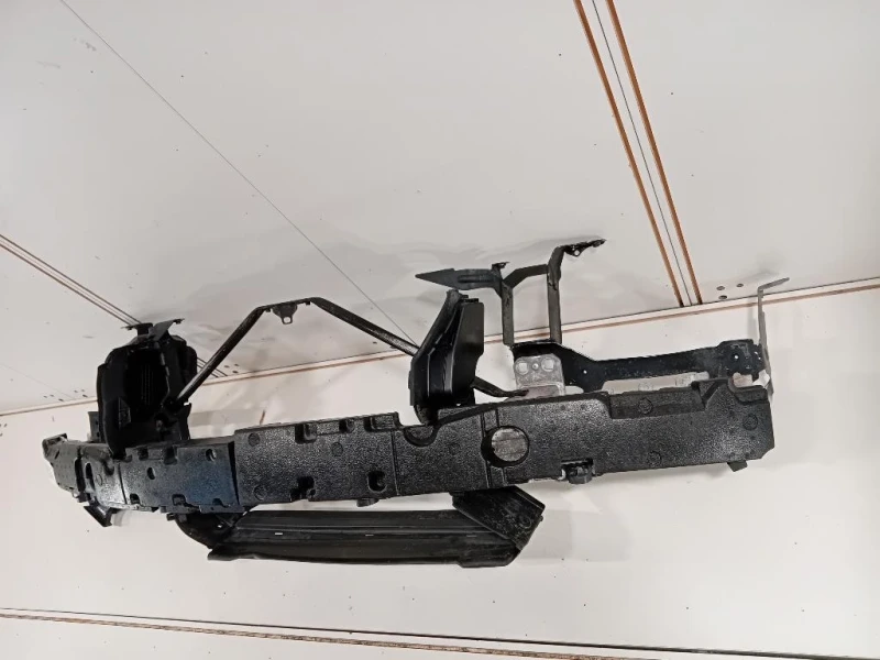 Rivestimento Frontale ANT 51718159610 Bmw Serie 5 E60 Berlina 2004