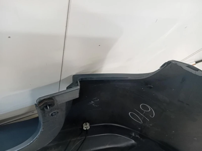 Paraurti POST 850224281R Dacia Duster I 2014