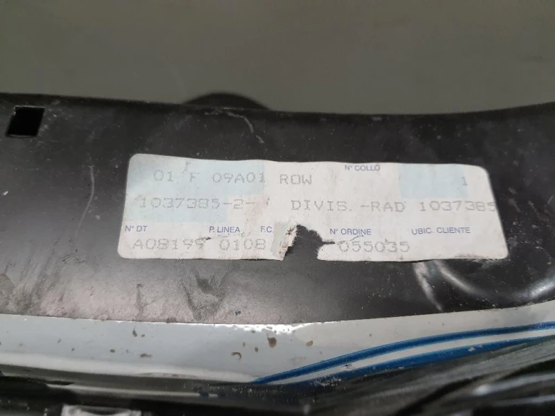 Rivestimento Frontale ANT 1037385 Ford Escort VII 1995