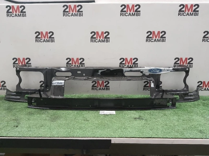 Rivestimento Frontale ANT 1037385 Ford Escort VII 1995