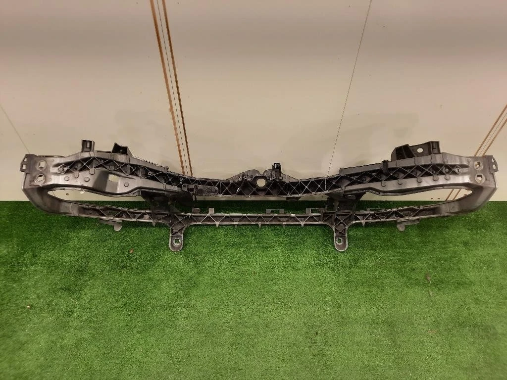 Rivestimento Frontale ANT 3M51-8B041-A Ford Focus II 2005