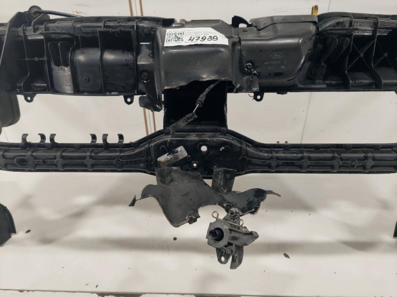 Rivestimento Frontale ANT BK31-V16K750-AC Ford Transit VI 2014