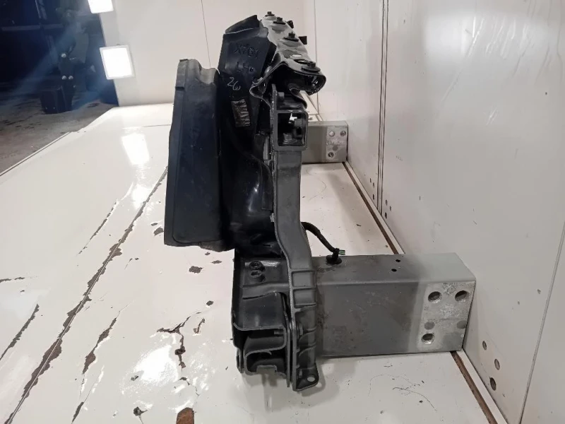 Rivestimento Frontale ANT HK83-17859-AC Jaguar F-pace 2015