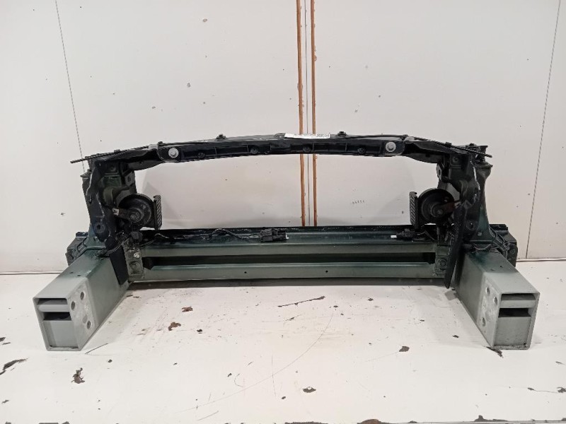 Rivestimento Frontale ANT GX73-17859-AD Jaguar XE 2015