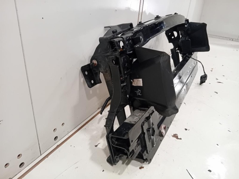 Rivestimento Frontale ANT GX73-10005-AJ Jaguar XE 2015