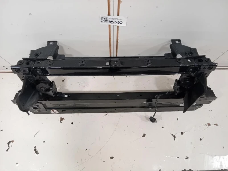 Rivestimento Frontale ANT GX73-10005-AJ Jaguar XE 2015