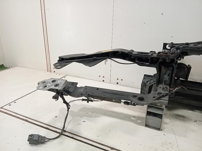 Rivestimento Frontale ANT GX73-13N079-A Jaguar XE 2015