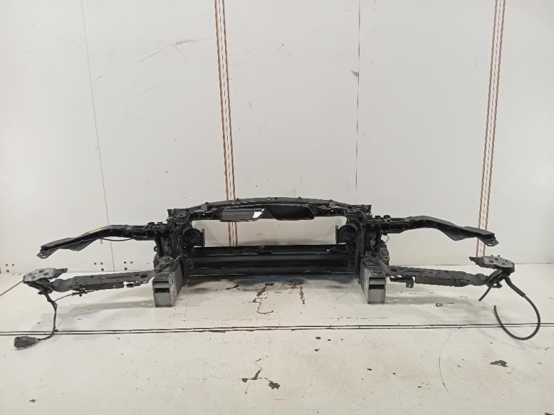 Rivestimento Frontale ANT GX73-13N079-A Jaguar XE 2015