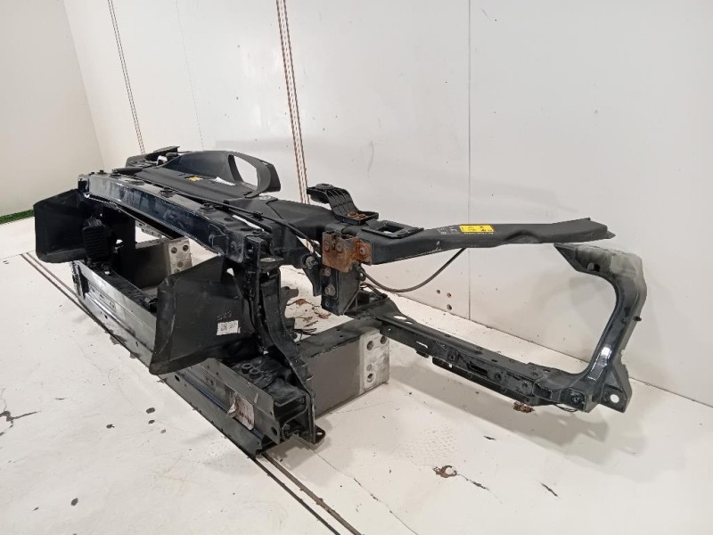 Rivestimento Frontale ANT GX73-13N079-A Jaguar XE 2015