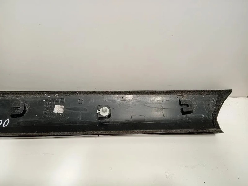 Modanatura Adesiva Montante Centrale SX DCB000155 Land Rover Discovery IV 2010