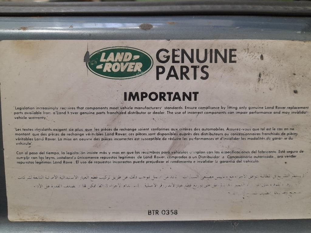 Rivestimento Frontale ANT LR054853 Land Rover Discovery III 2005