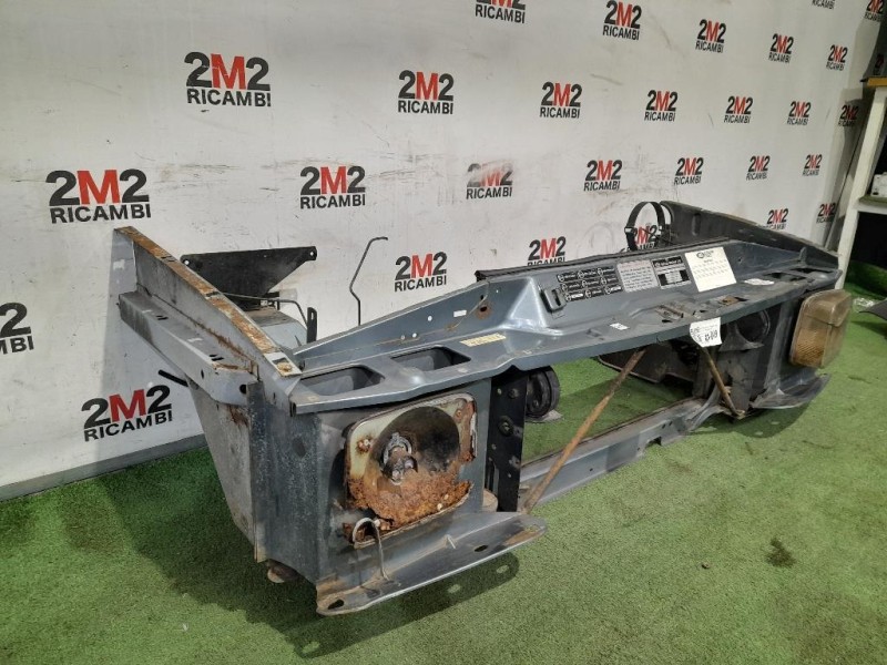 Rivestimento Frontale ANT LR054853 Land Rover Discovery III 2005