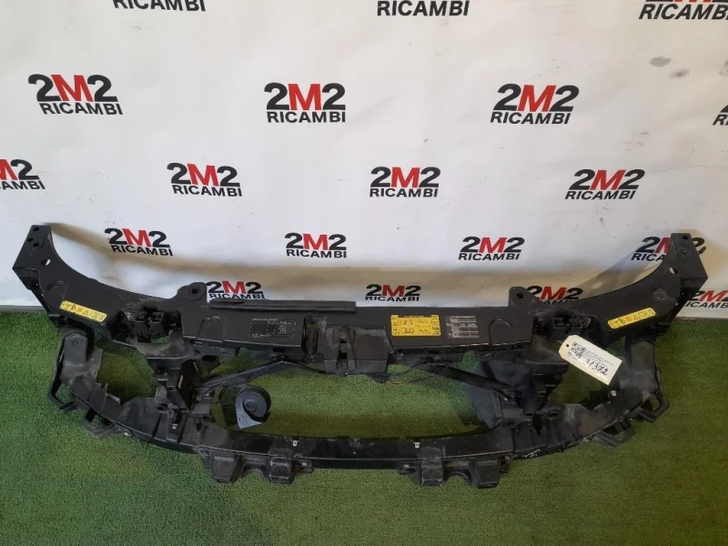 Rivestimento Frontale ANT LR054853 Land Rover Discovery III 2005