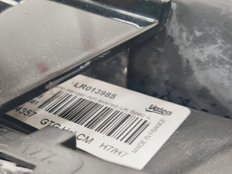 Rivestimento Frontale ANT LR054853 COMPLETO Land Rover Discovery IV 2010