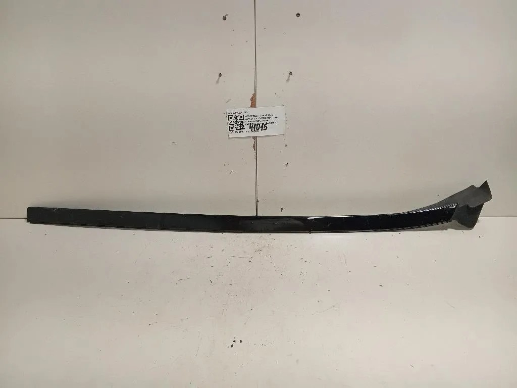 Modanatura Adesiva Montante Parabrezza DX A2126901082 Mercedes Classe GLE W166 2015