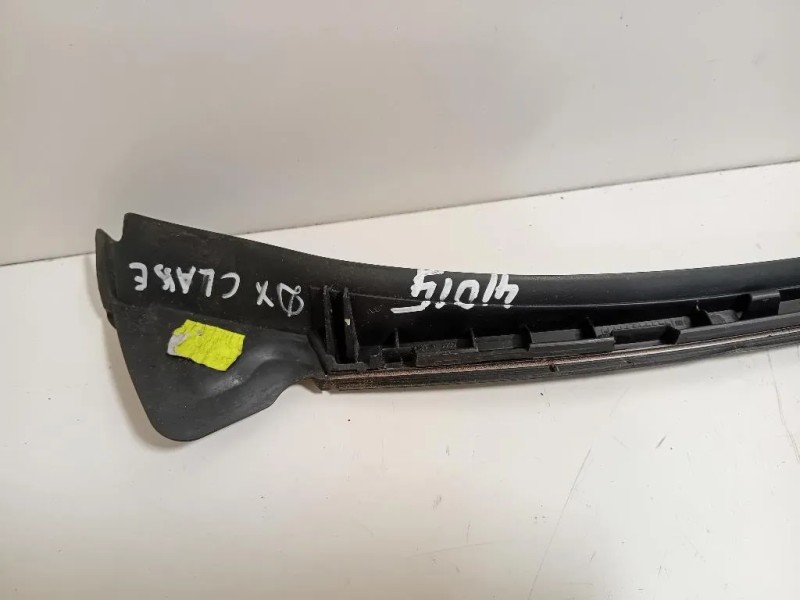 Modanatura Adesiva Montante Parabrezza DX A2126901082 Mercedes Classe GLE W166 2015