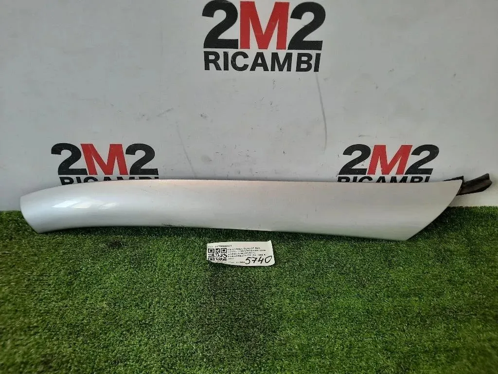 Modanatura Adesiva Montante Parabrezza DX A1706980498 Mercedes Classe SLK R170 1997